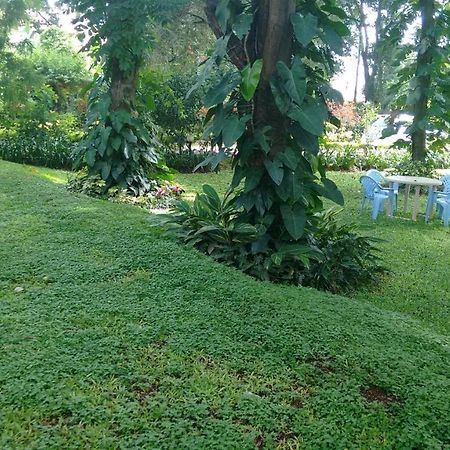 Villa Serena Bengaluru Kültér fotó