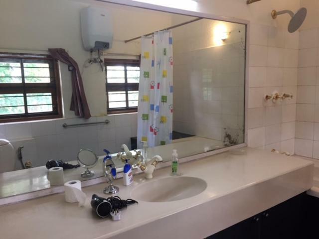 Villa Serena Bengaluru Kültér fotó