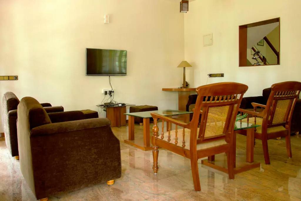 Villa Serena Bengaluru Kültér fotó