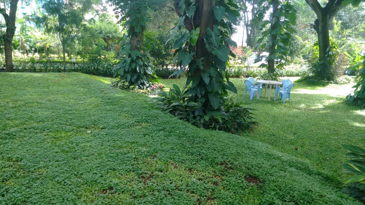 Villa Serena Bengaluru Kültér fotó