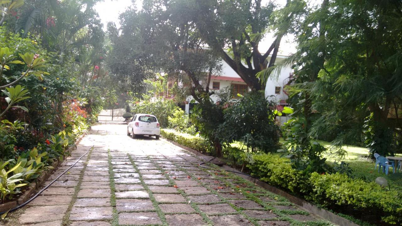 Villa Serena Bengaluru Kültér fotó
