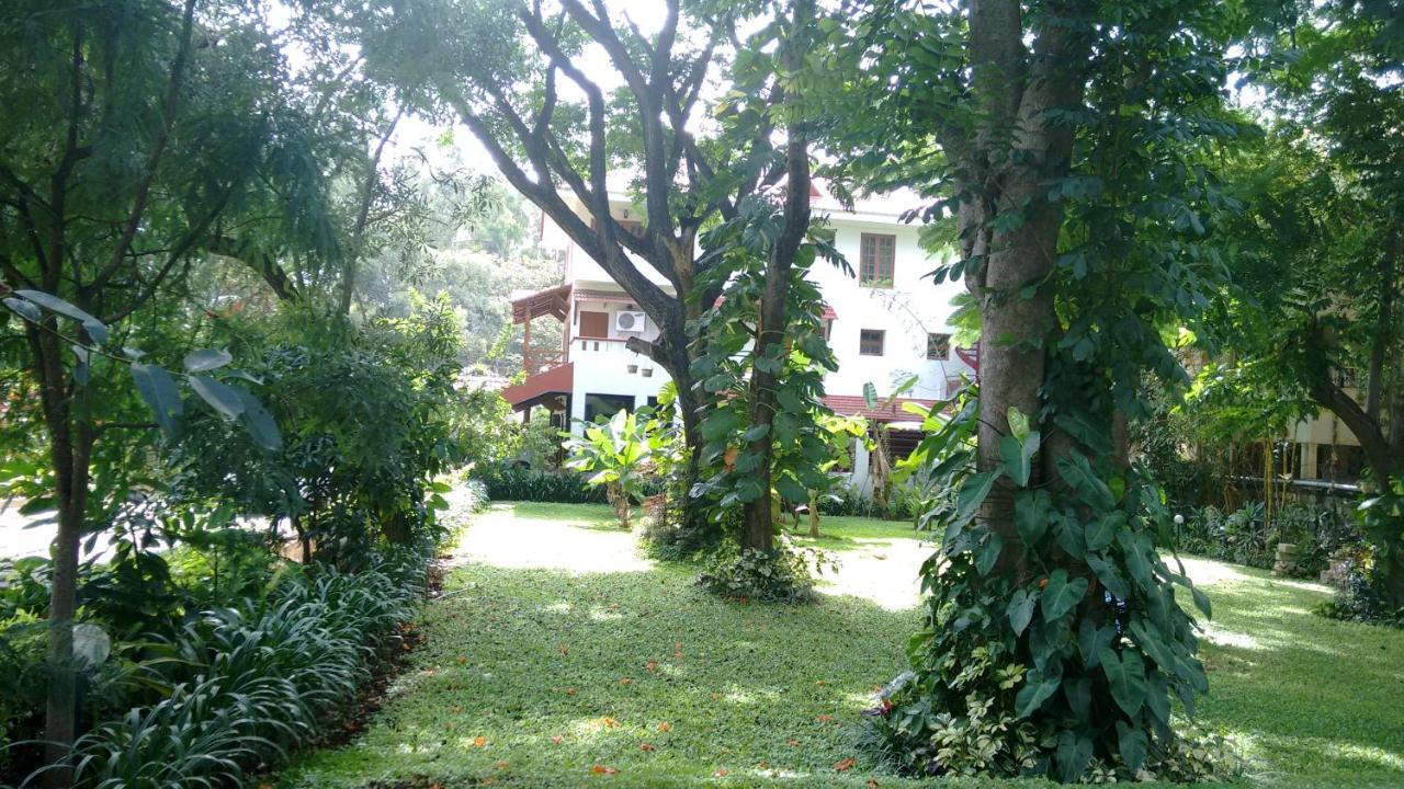 Villa Serena Bengaluru Kültér fotó